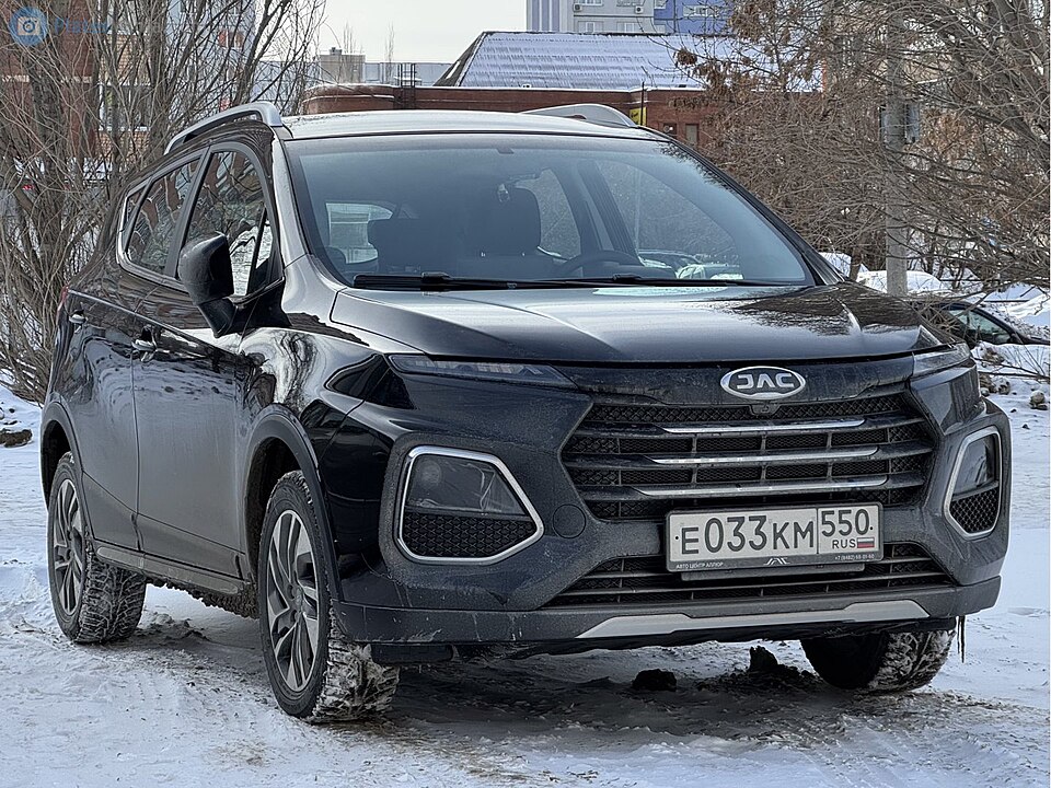 JAC JS4 — автомобиль марки JAC