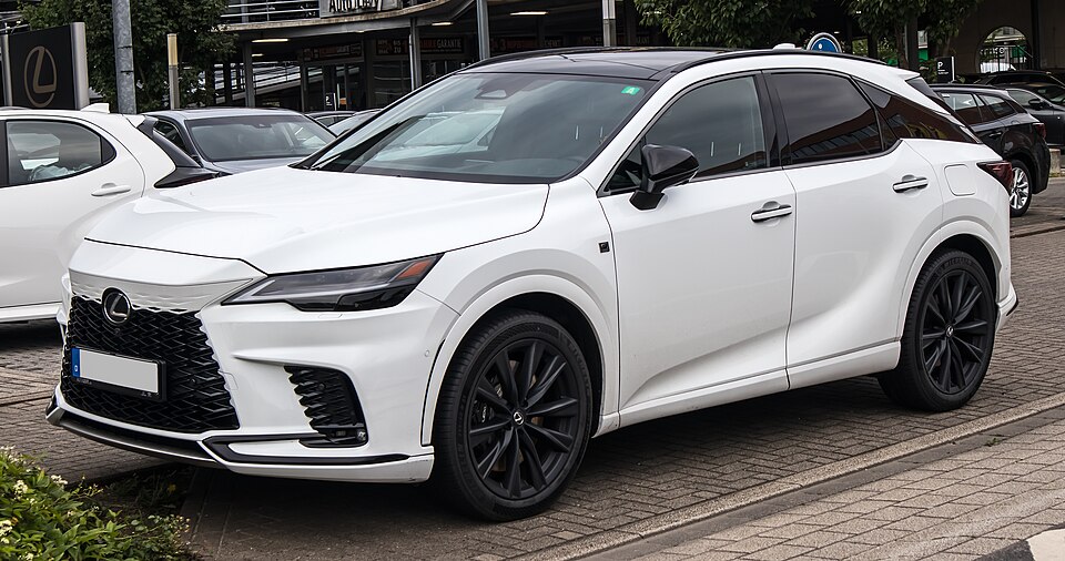 Lexus RX — автомобиль марки Lexus