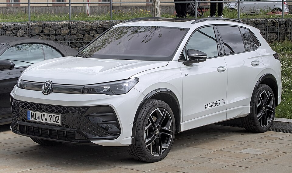 Volkswagen Tiguan — автомобиль марки Volkswagen